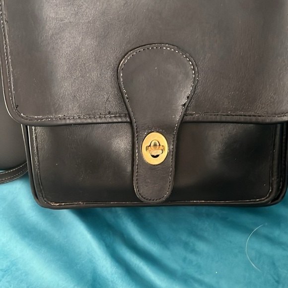 Coach 1992 Vintage Station Bag - Picture 4 of 13